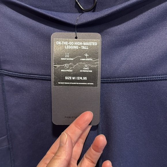 FABLETICS Navy Blue High-Waisted Legging Medium NWT - Picture 5 of 9